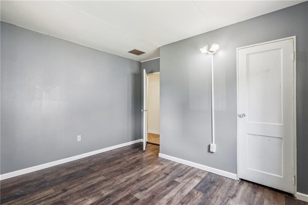 1913 Glen Road Aliquippa, PA 15001 - Photo 17 of 35 Gallery Image 17