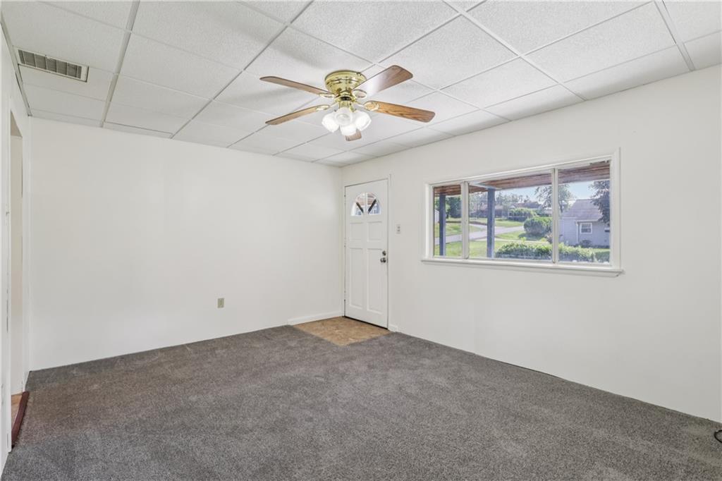 1913 Glen Road Aliquippa, PA 15001 - Photo 10 of 35 Gallery Image 10