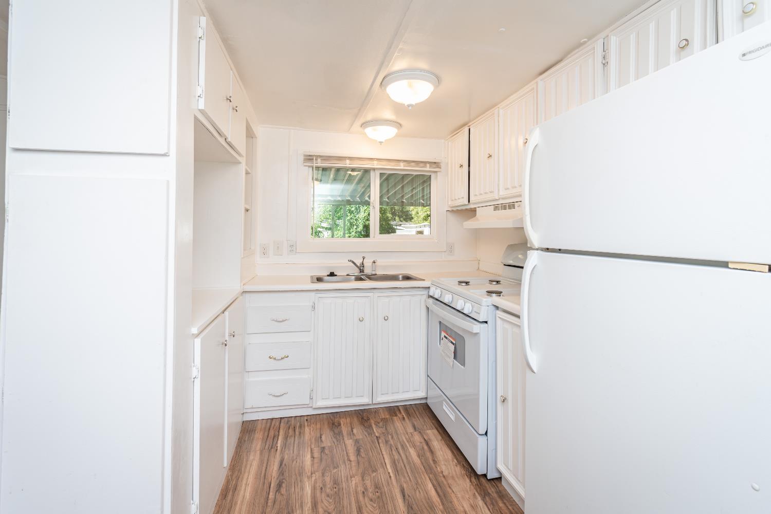 146 Lark Street Penn Valley, CA 95946 - Photo 14 of 36