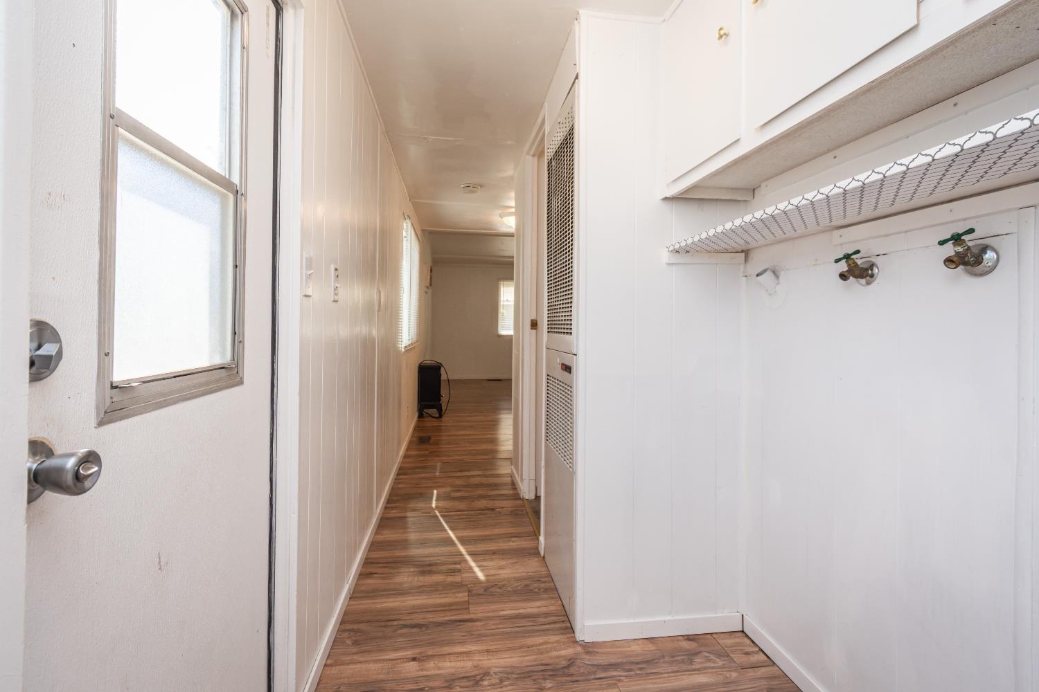 146 Lark Street Penn Valley, CA 95946 - Photo 24 of 36 Indoor laundry connections