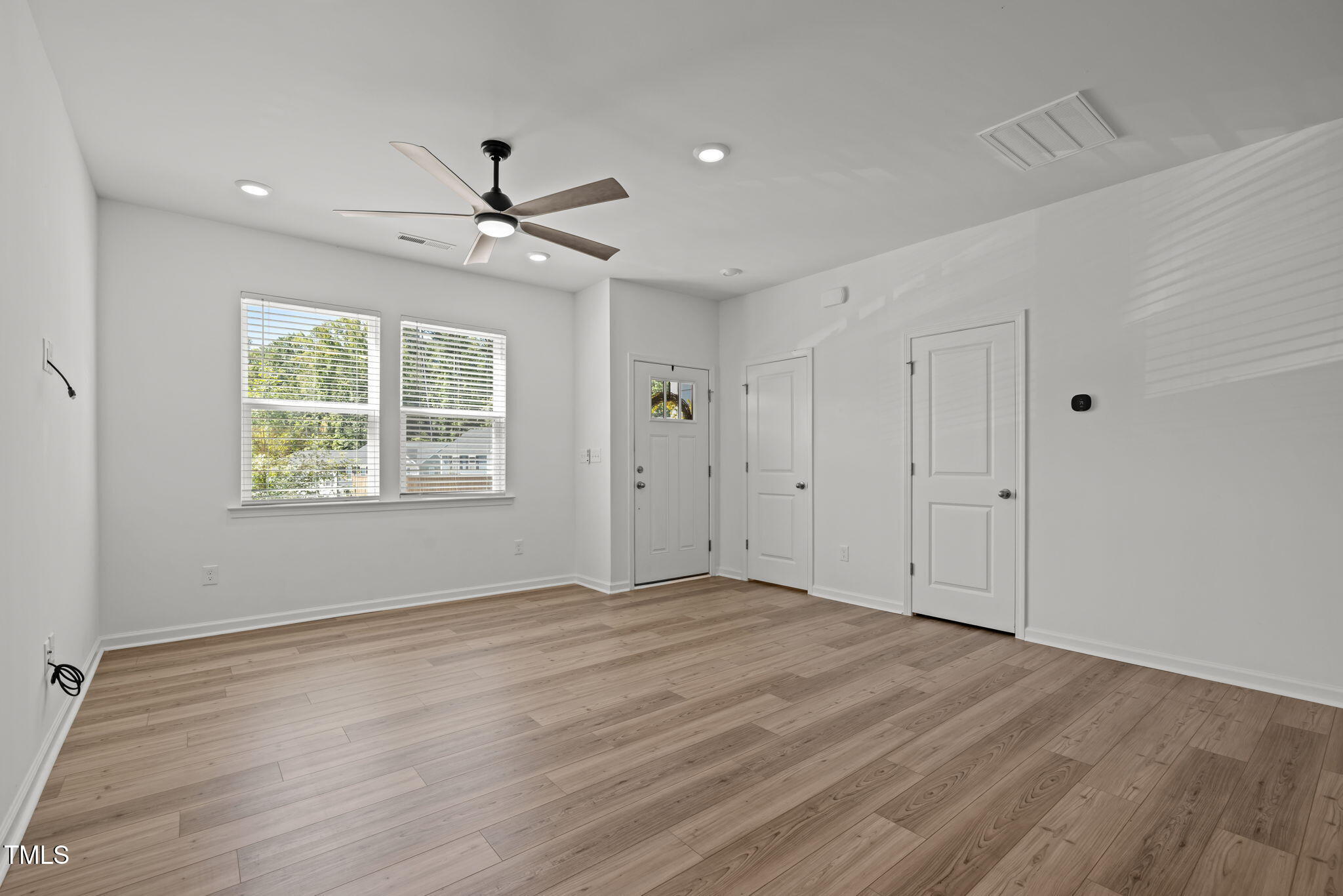 313 Hacksaw Trail Raleigh, NC 27610 - Photo 5 of 38 5-web-or-mls-5Z8A2290