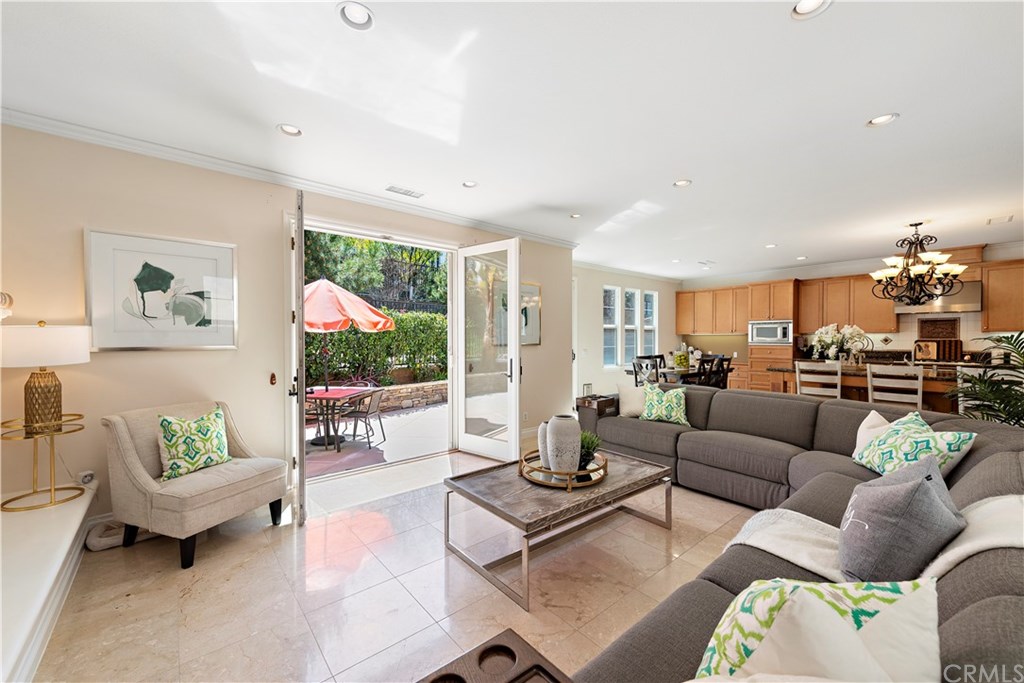 22 Becker Drive Ladera Ranch, CA 92694 - Photo 5 of 55