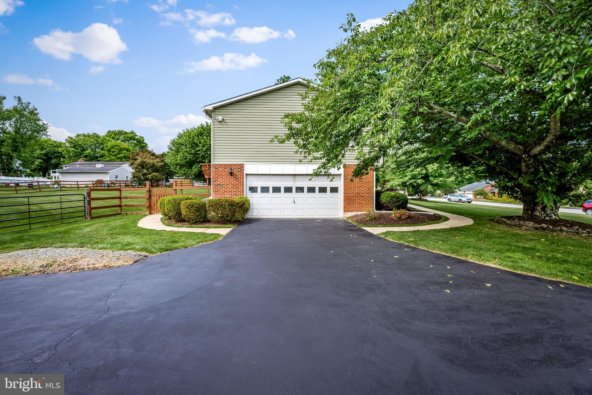 1305 Terry Way Fallston, MD 21047 - Photo 5 of 60 Gallery Image 5