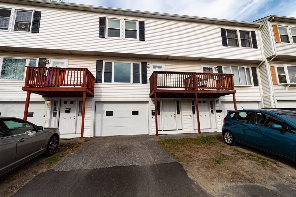 20 Rice Lane, Unit 2 Worcester, MA 01604 - Photo 17 of 17 a house view with a outdoor space