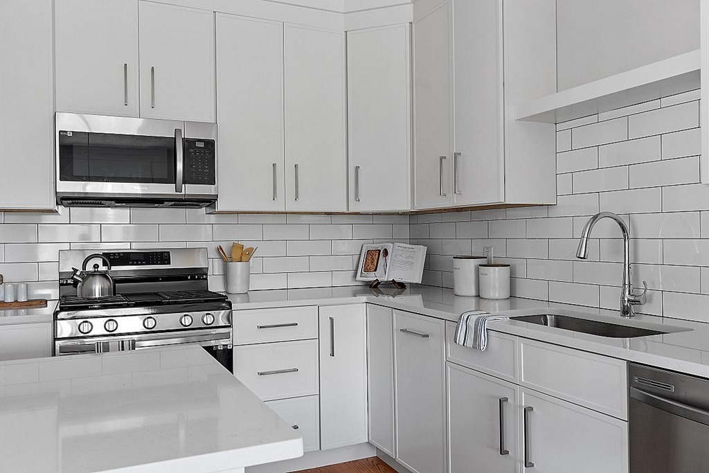 65 Palmetto Drive, Unit 65 Bellingham, MA 02019 - Photo 9 of 16