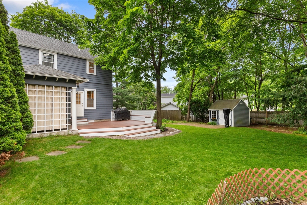 304 Lowell Street Reading, MA 01867 - Photo 28 of 32