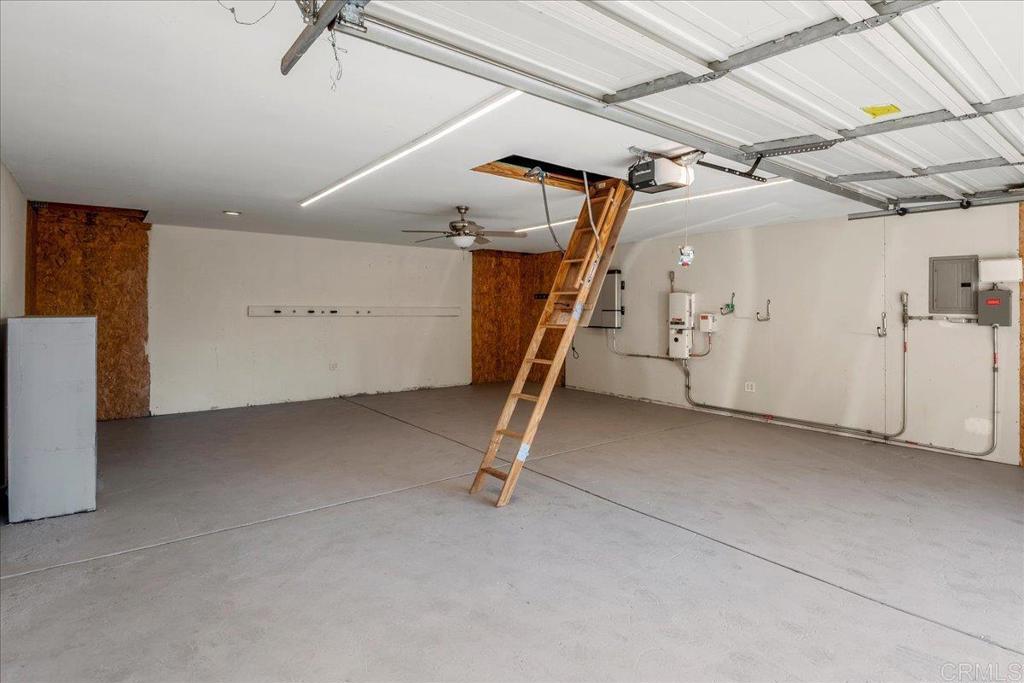 11694 Hi Ridge Road Lakeside, CA 92040 - Photo 33 of 48 a view of a room with gym equipment