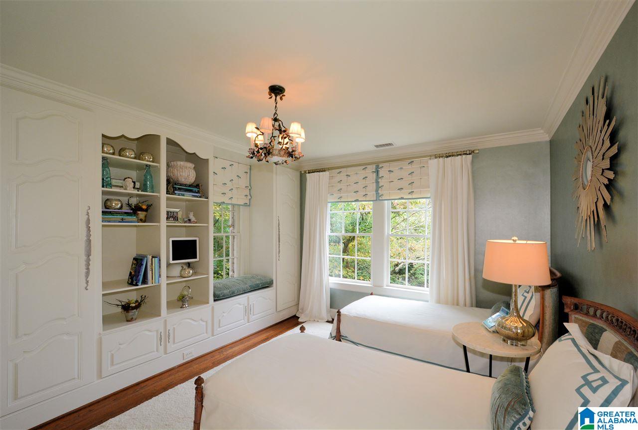 1606 Wellington Road Birmingham, AL 35209 - Photo 39 of 50