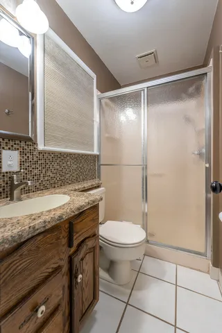 $279,900 | 212 South Hillcrest Street, Greenville, MI 48838