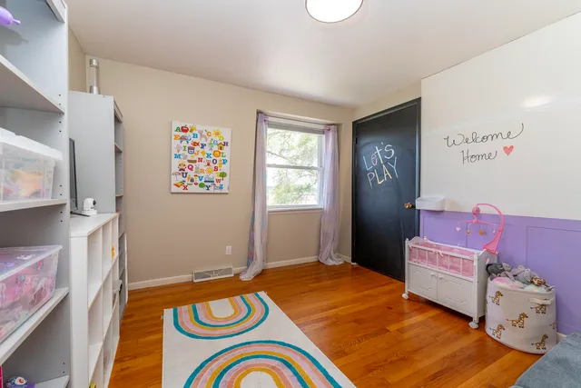 $279,900 | 212 South Hillcrest Street, Greenville, MI 48838