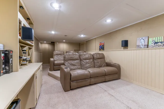 $279,900 | 212 South Hillcrest Street, Greenville, MI 48838