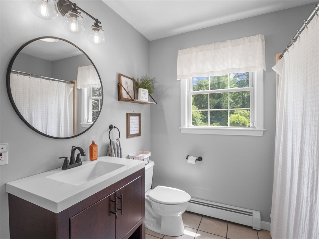 109 Smithville Road Spencer, MA 01562 - Photo 12 of 42 Gallery Image 12