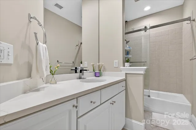 $725,000 | 310 Wendover Heights Circle, Charlotte, NC 28211