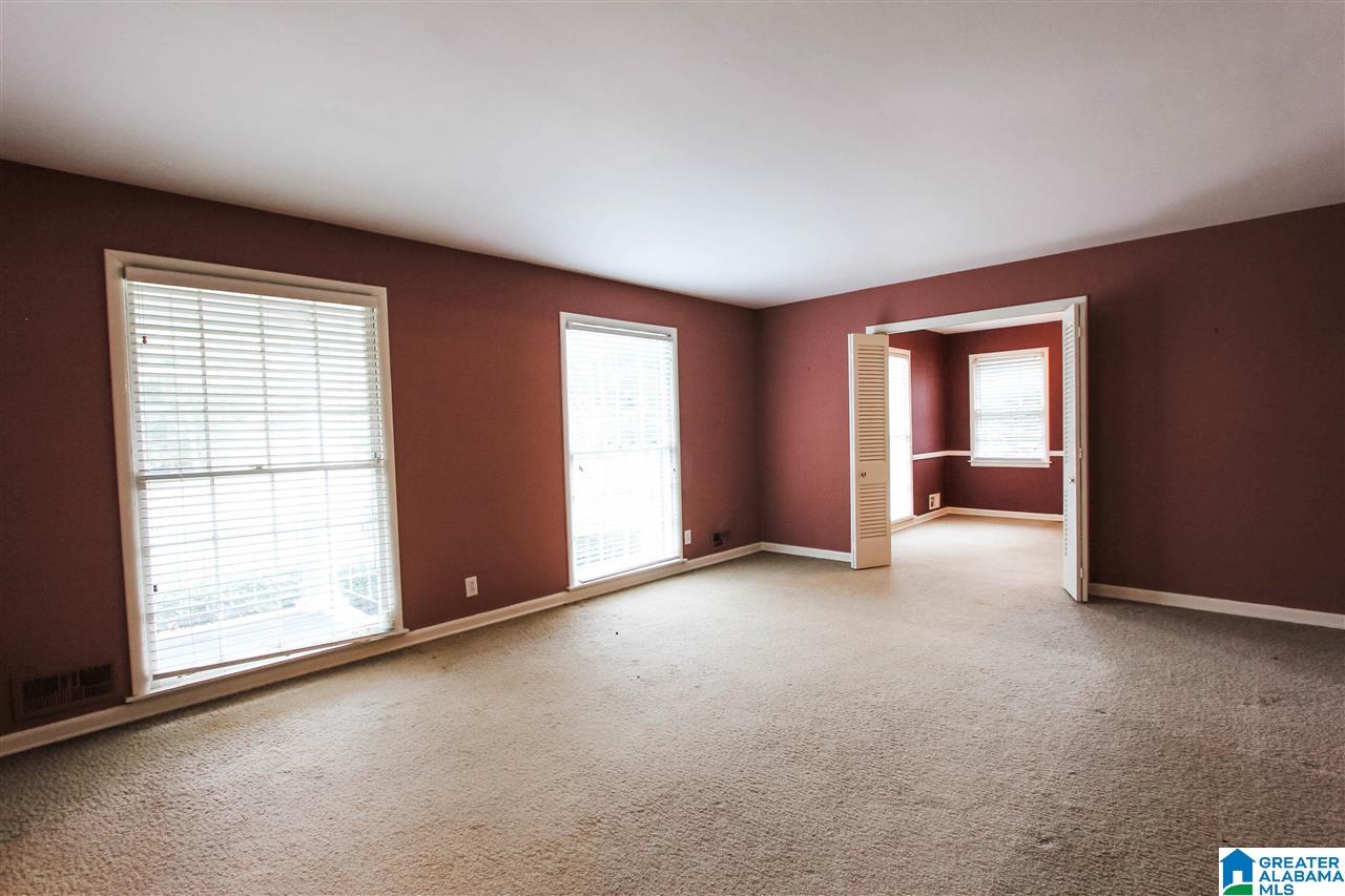 1930 Henry Road Anniston, AL 36207 - Photo 5 of 50