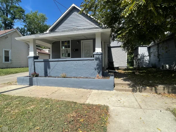 $209,000 | 626 West Franklin Street, Shelbyville, IN 46176