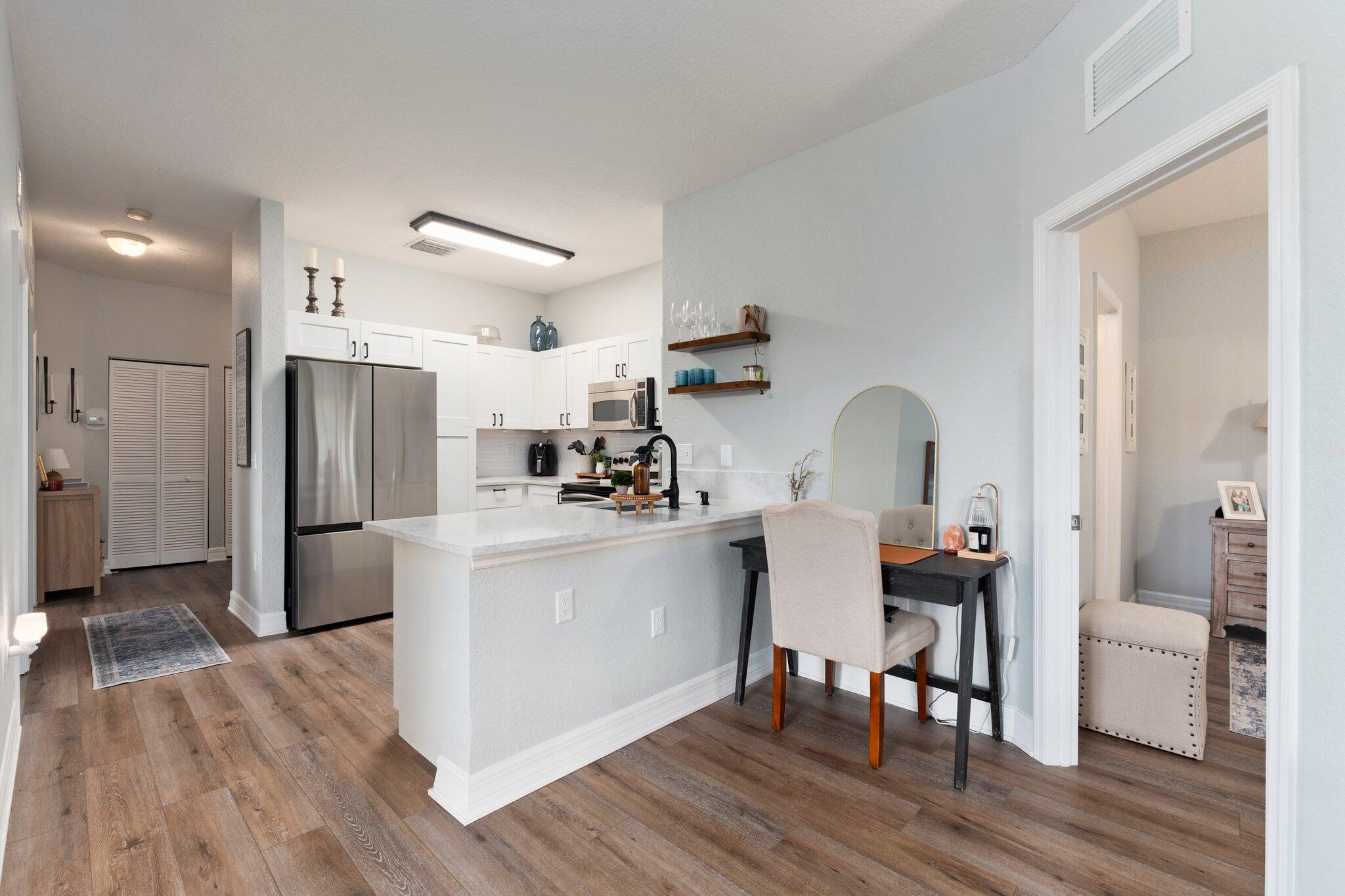 63 Southeast Palermo, Unit 203 Stuart, FL 34994 - Photo 9 of 38 17-web-or-mls-DSC02811