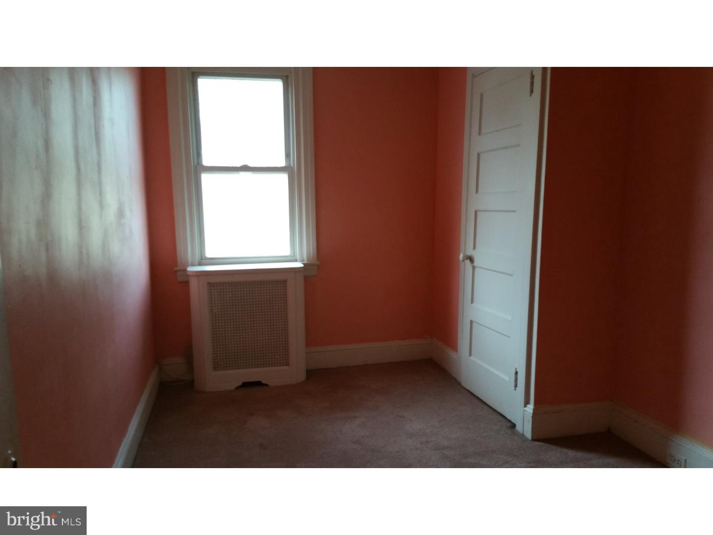 7523 Parkview Road Upper Darby, PA 19082 - Photo 8 of 17