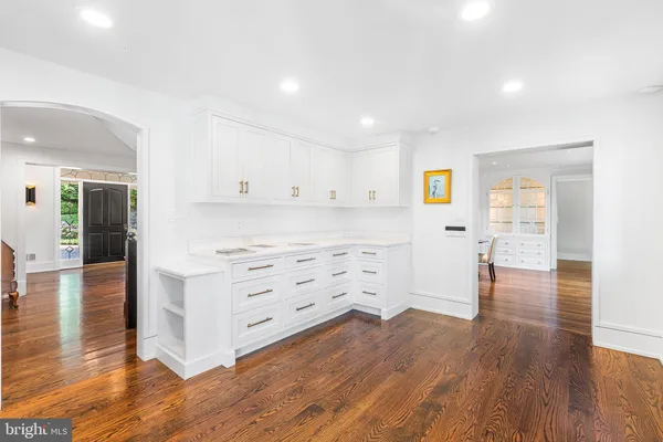 $3,850,000 | 2490 White Horse Road, Berwyn, PA 19312