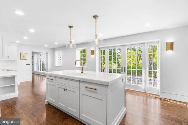 $3,850,000 | 2490 White Horse Road, Berwyn, PA 19312