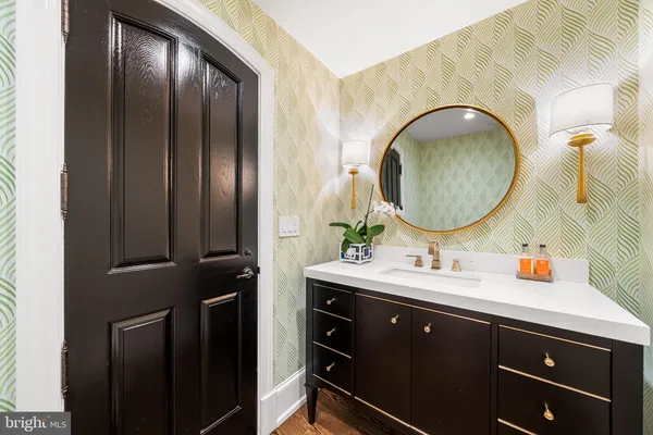 $3,850,000 | 2490 White Horse Road, Berwyn, PA 19312