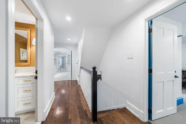 $3,850,000 | 2490 White Horse Road, Berwyn, PA 19312