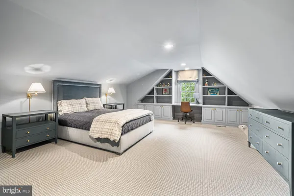 $3,850,000 | 2490 White Horse Road, Berwyn, PA 19312