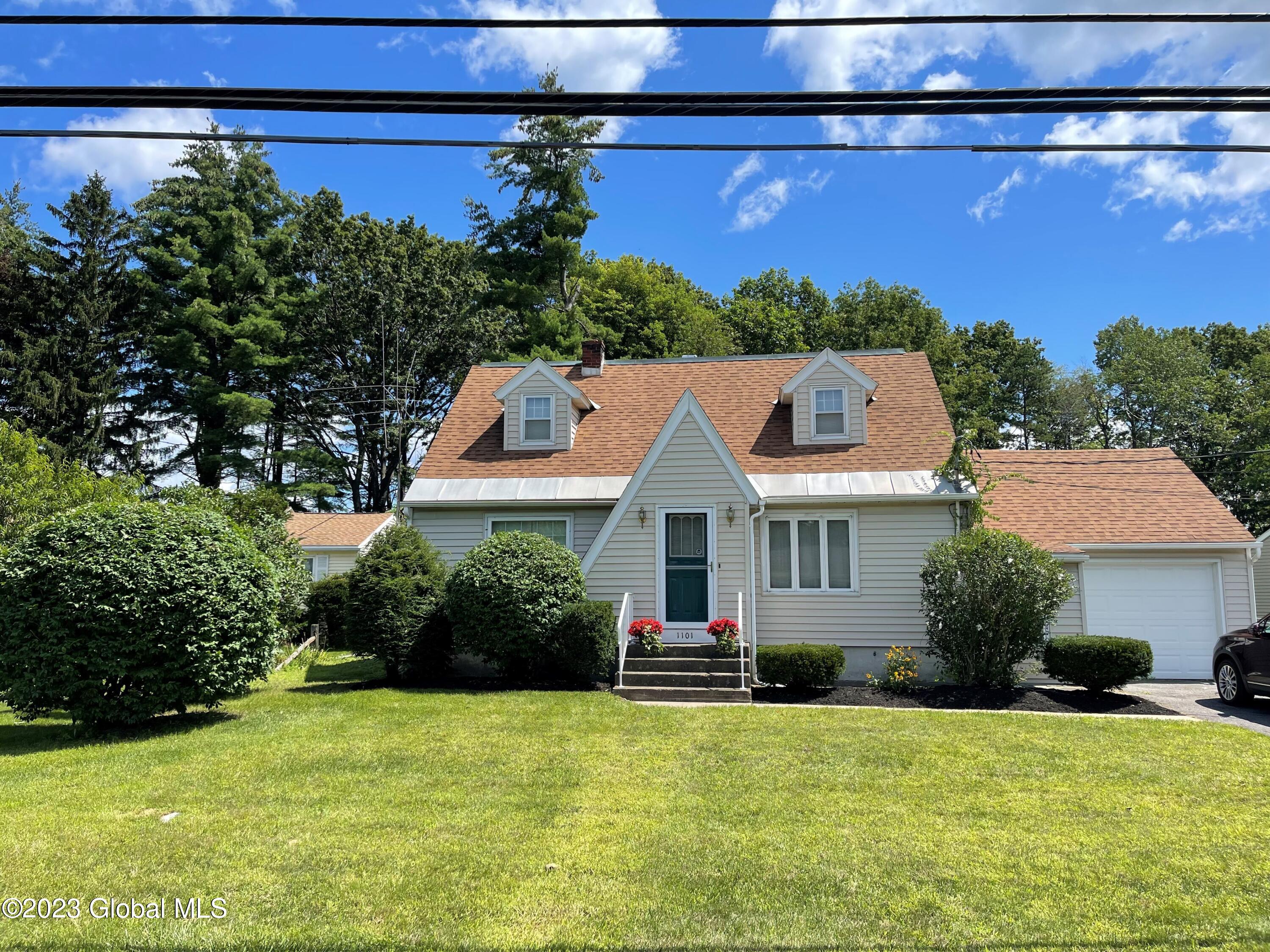 1101 Fort Hunter Road Rotterdam, NY 12303 - Photo 5 of 33 5-From the Owner