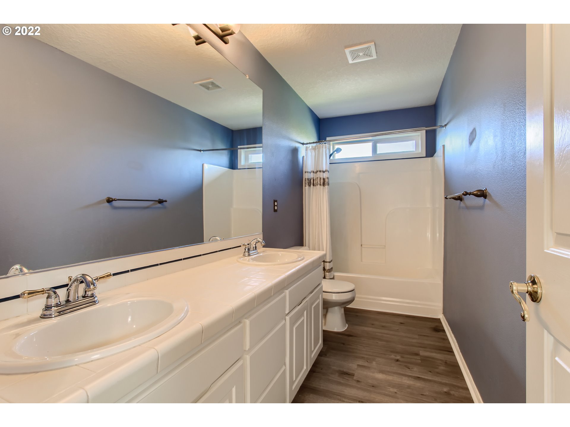 1534 Northwest Mayfield Road Portland, OR 97229 - Photo 17 of 30 Gallery Image 17