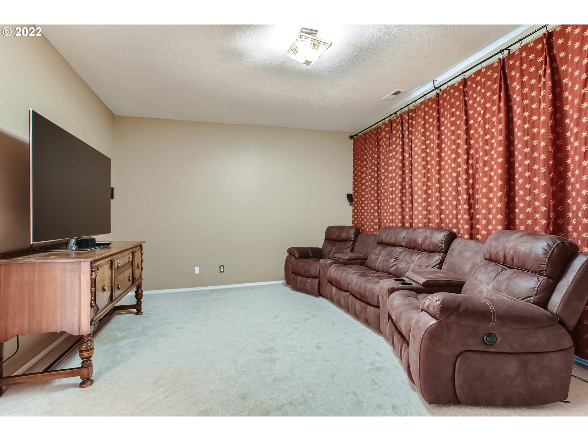 1534 Northwest Mayfield Road Portland, OR 97229 - Photo 21 of 30 Gallery Image 21