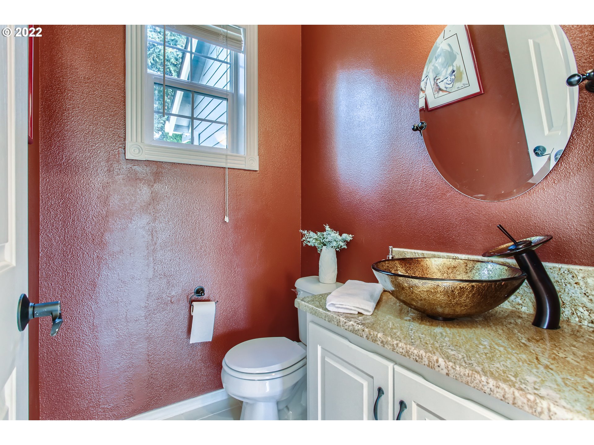 1534 Northwest Mayfield Road Portland, OR 97229 - Photo 9 of 30 Gallery Image 9
