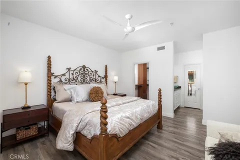 $715,000 | 3407 Ladrillo Aisle, Irvine, CA 92606