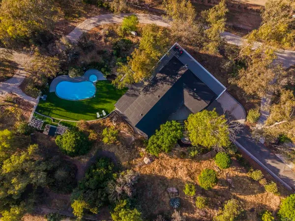 $1,100,000 | 1002 Summer Glen Road, Ramona, CA 92065