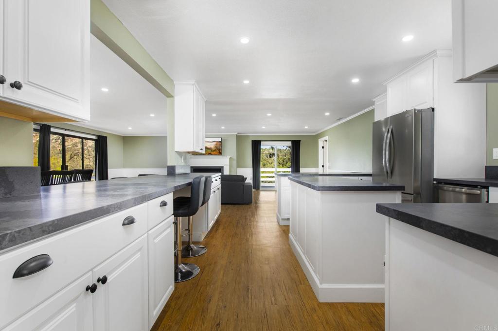 1002 Summer Glen Road Ramona, CA 92065 - Photo 12 of 74