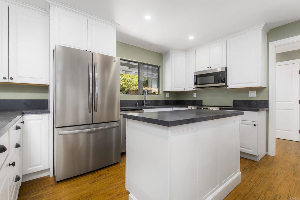 1002 Summer Glen Road Ramona, CA 92065 - Photo 17 of 74