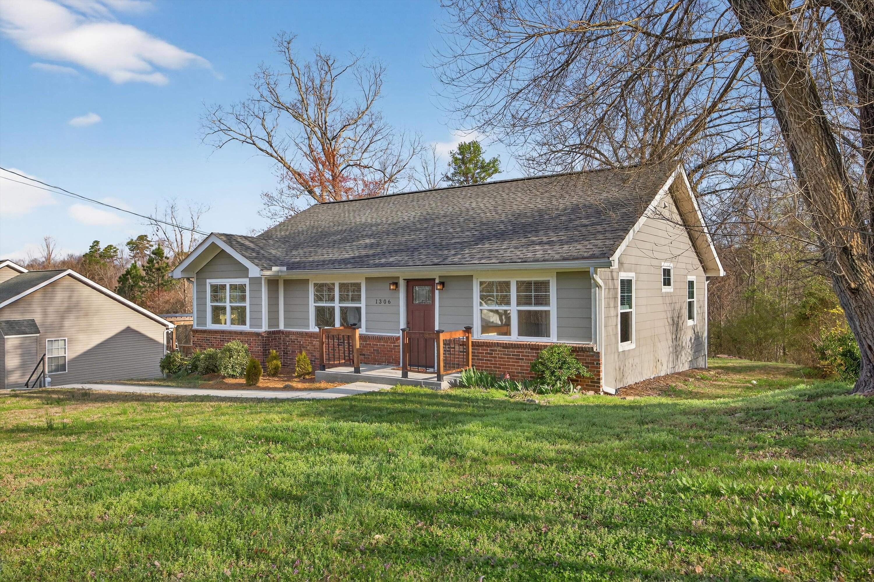 1306 Springview Drive Chattanooga, TN 37421 - Photo 1 of 37 03-090A8092