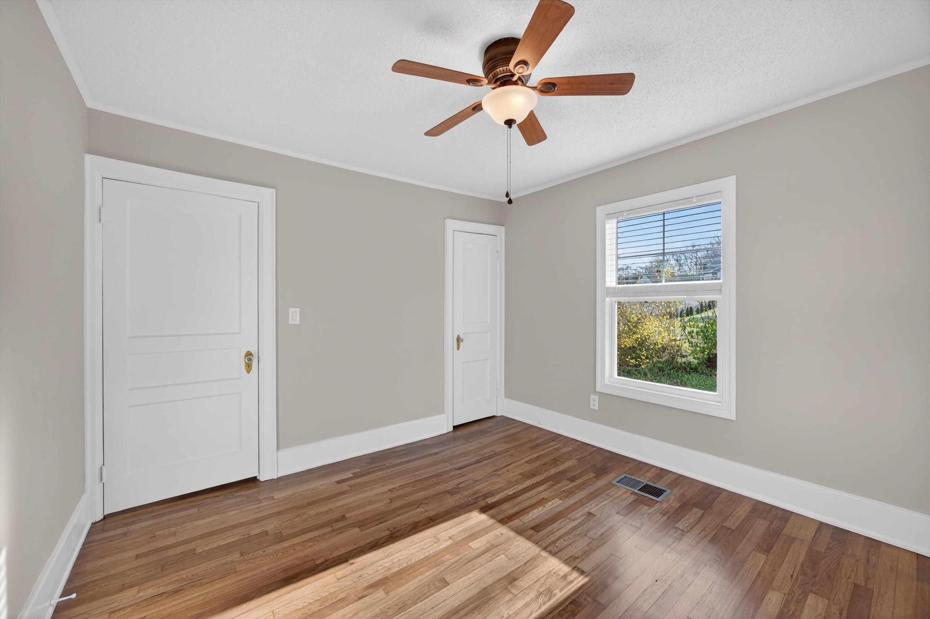 1306 Springview Drive Chattanooga, TN 37421 - Photo 21 of 37 21-090A8247