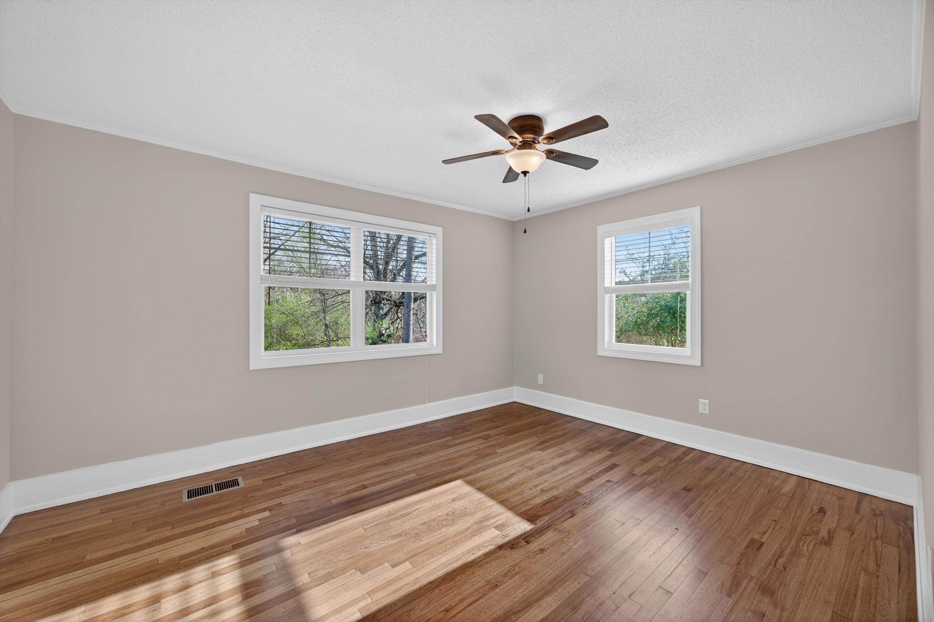 1306 Springview Drive Chattanooga, TN 37421 - Photo 22 of 37 22-090A8252