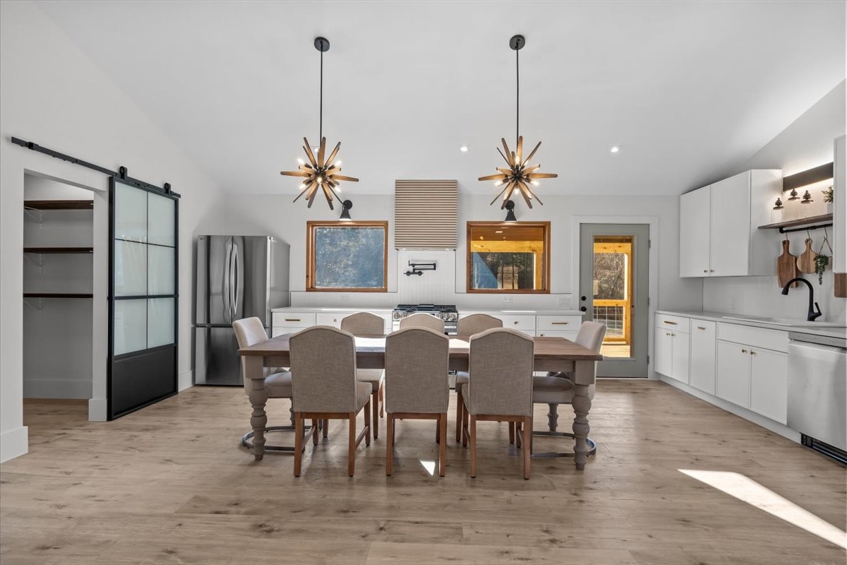 1609 Sycamore Landing Road Waverly, TN 37185 - Photo 13 of 47