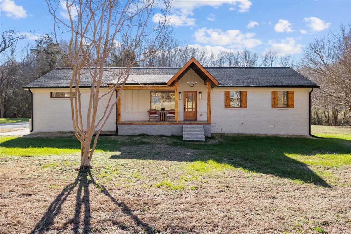 1609 Sycamore Landing Road Waverly, TN 37185 - Photo 2 of 47