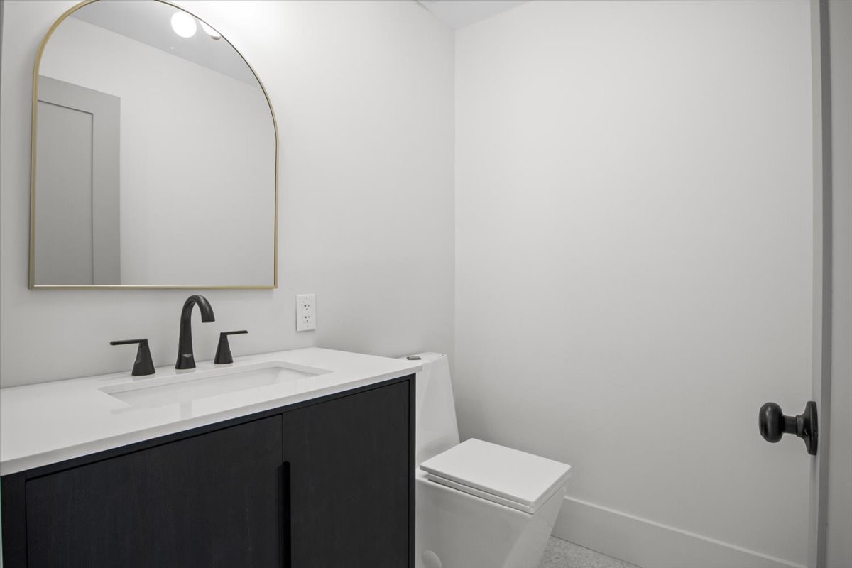 1609 Sycamore Landing Road Waverly, TN 37185 - Photo 30 of 47