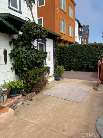 $925,000 | 133 Santa Paula Avenue, Oxnard, CA 93035