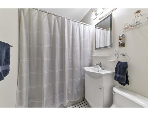 39 McCarthy Avenue Chicopee, MA 01020 - Photo 22 of 27