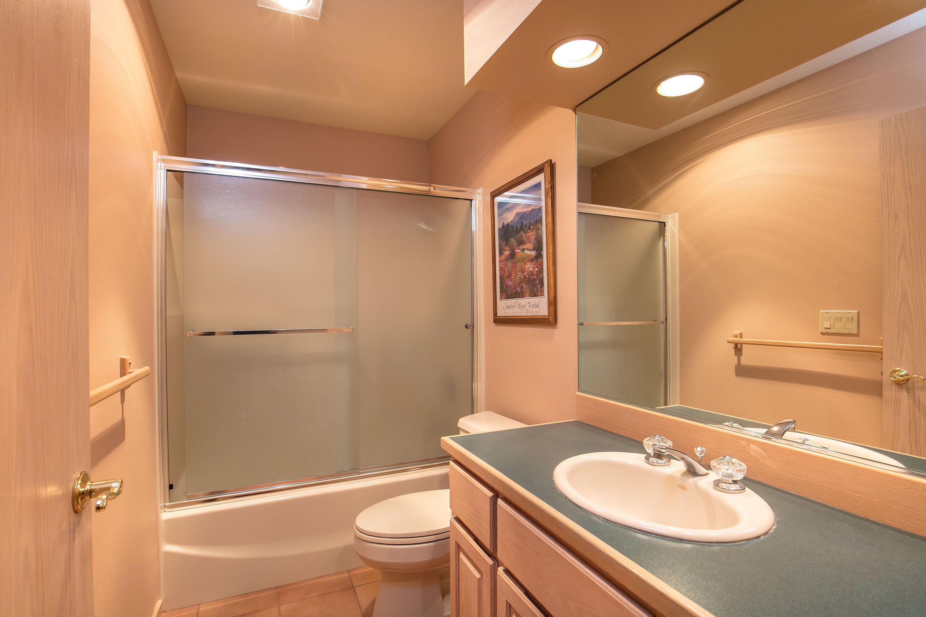 18195 Oregon Loop Sunriver, OR 97707 - Photo 15 of 27 15