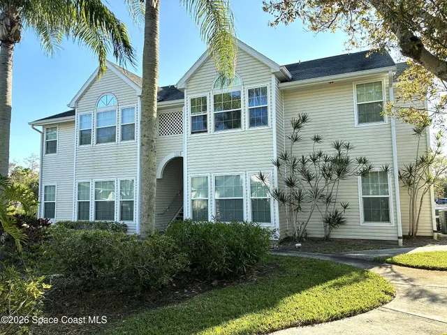 $185,000 | 1810 Waterford Drive, Unit 6, Vero Beach, FL 32966