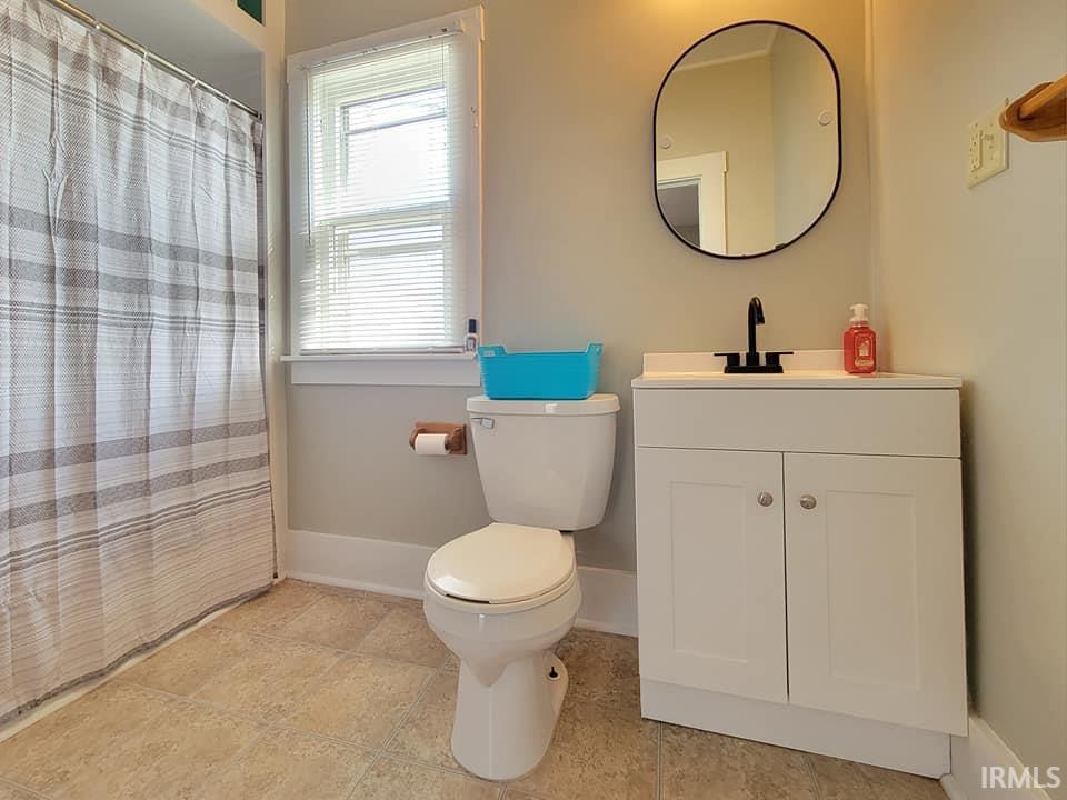 320 S Street Bedford, IN 47421 - Photo 12 of 16 Gallery Image 12
