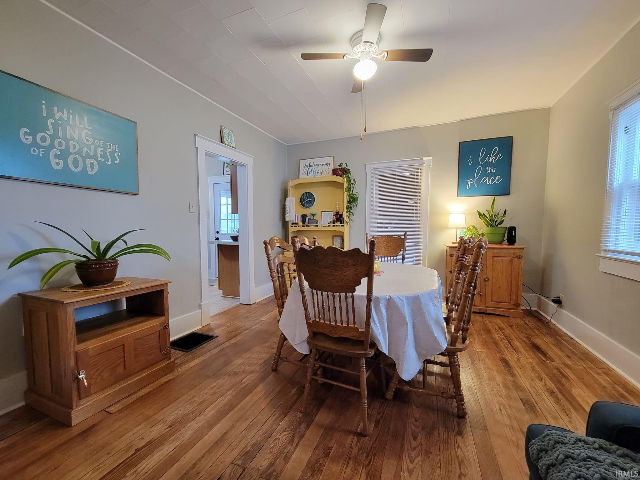 320 S Street Bedford, IN 47421 - Photo 4 of 16 Gallery Image 4