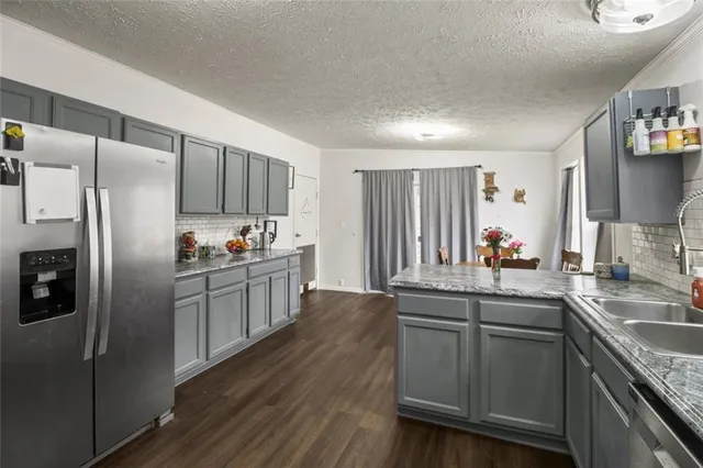 $225,000 | 22304 South Buck Drive, Peculiar, MO 64078