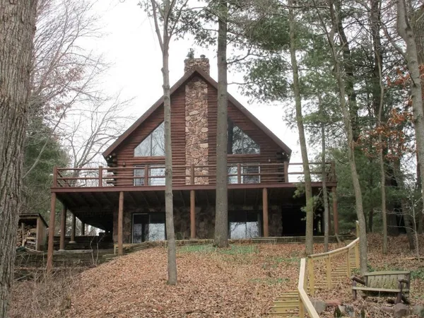 $305,000 | 880 26 1/4 Street, Chetek, WI 54728