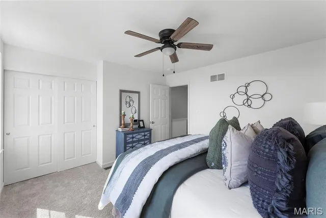 $249,900 | 116 Canal Cottage Alley, St. Charles, MO 63301