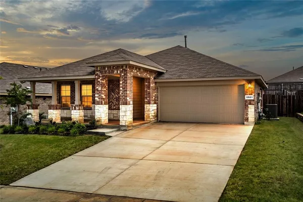 $325,000 | 5901 Harvey Gap Lane, Denton, TX 76226